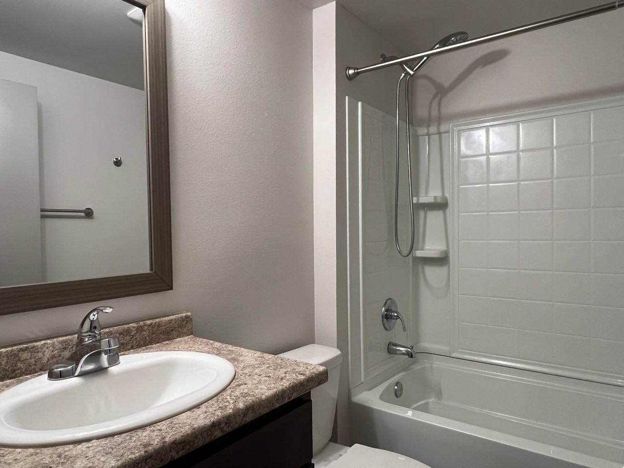 1026 W 1st St Unit D205 #D205 - Photo 7 of 10