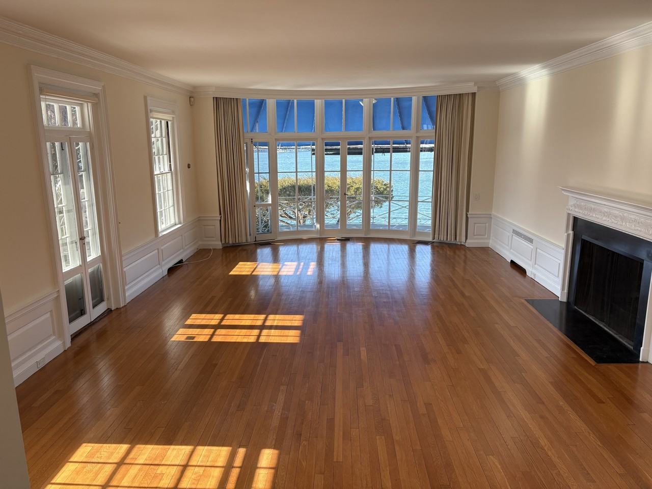 700 700 Steamboat Road - 1W #1W - Photo 2 of 29