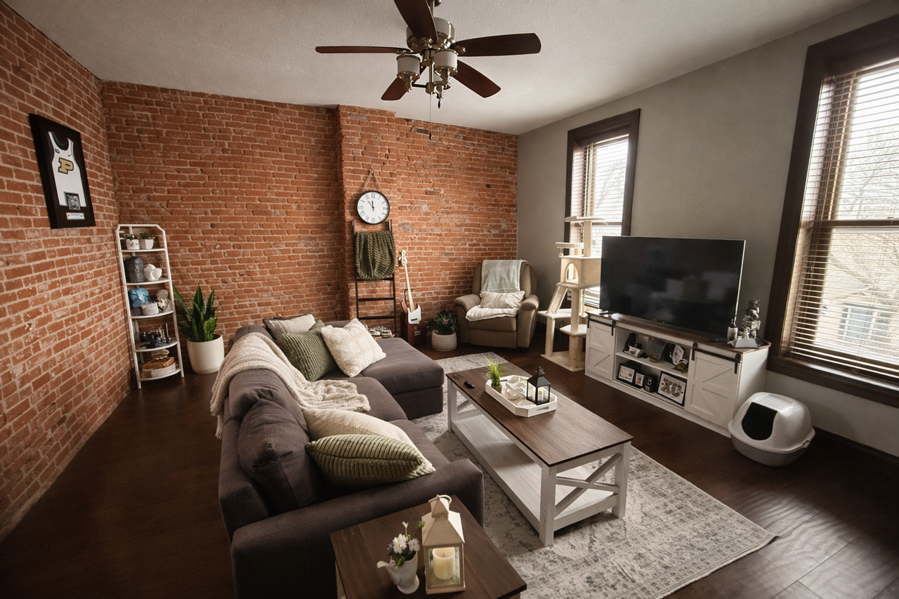 The Row - Photo 4 of 23