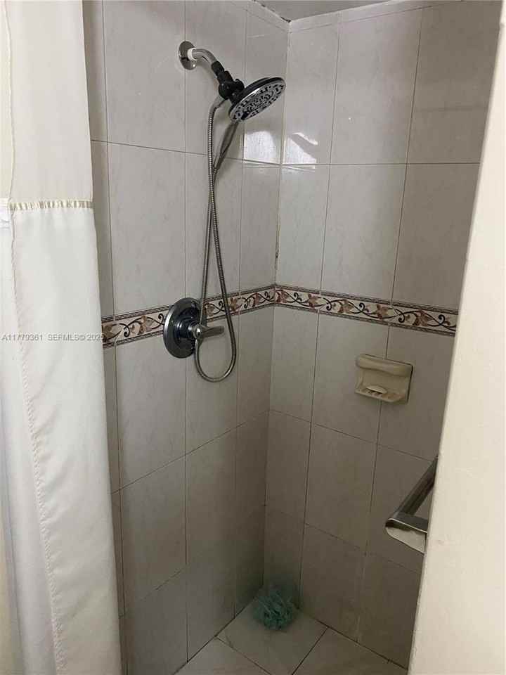 2720 West 63rd Place #203 - Photo 2 of 11