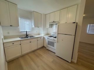 238 3/4 E 51st St #238-75 - Photo 6 of 10