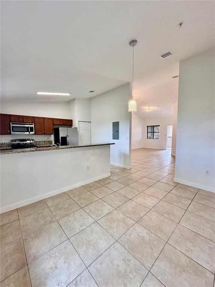 22561 Southwest 88th Place #301 - Photo 4 of 27