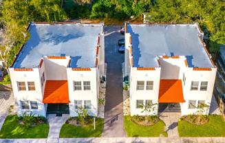 Beautiful, Newly Renovated 2/1 Apartment in Seminole Heights! - Photo 1 of 1