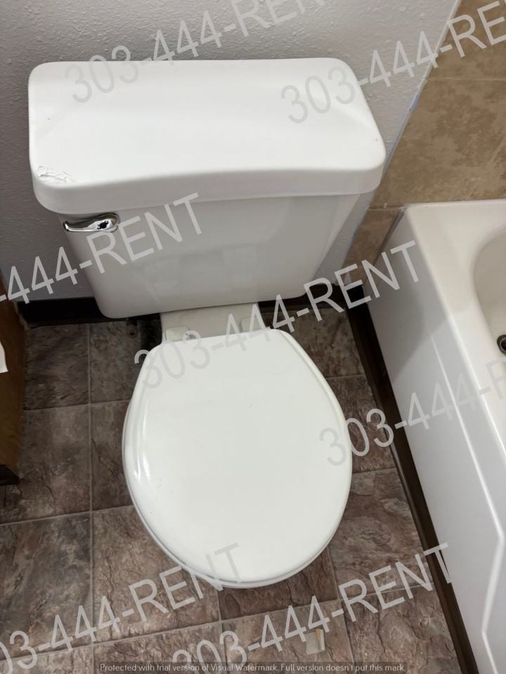 5545 Zion Ct - Photo 5 of 29