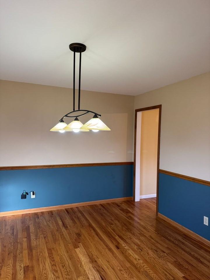 2513 Hillshire Dr - Photo 5 of 22