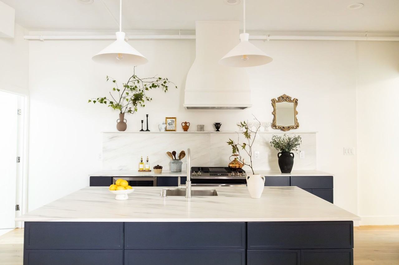 60-62 Trumbull Street - Photo 5 of 50