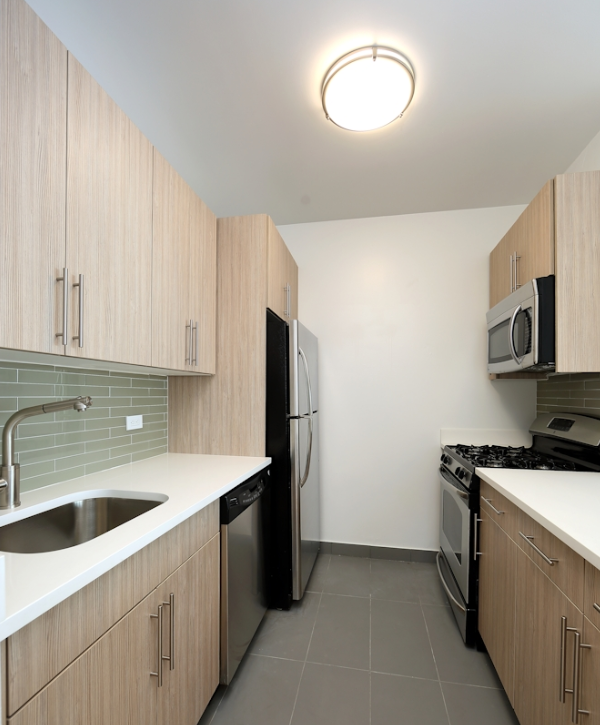 200 Water Street - Photo 4 of 6