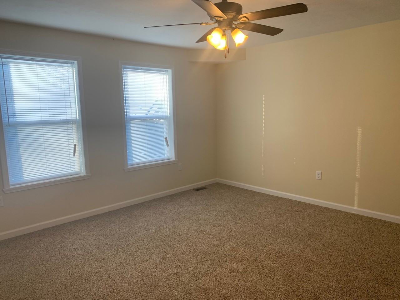 Woods of Noel Lane Apartments - Photo 3 of 14