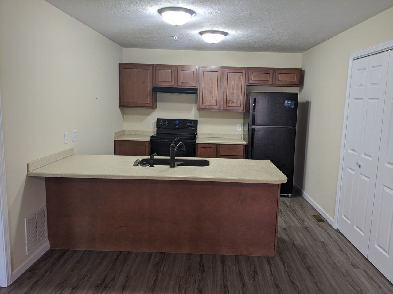 Woods of Noel Lane Apartments - Photo 4 of 14