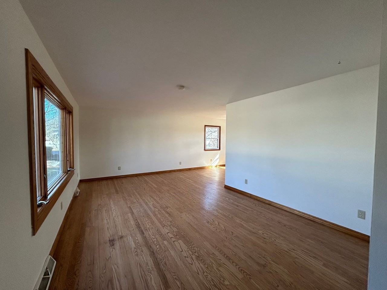 Mapleridge Apartments - Photo 2 of 35