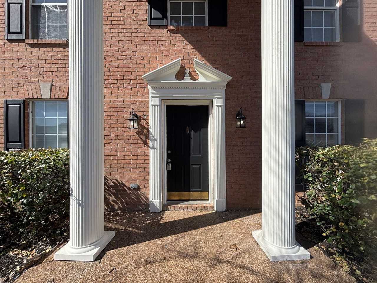 1231 Beaver Trail Dr - Photo 3 of 44