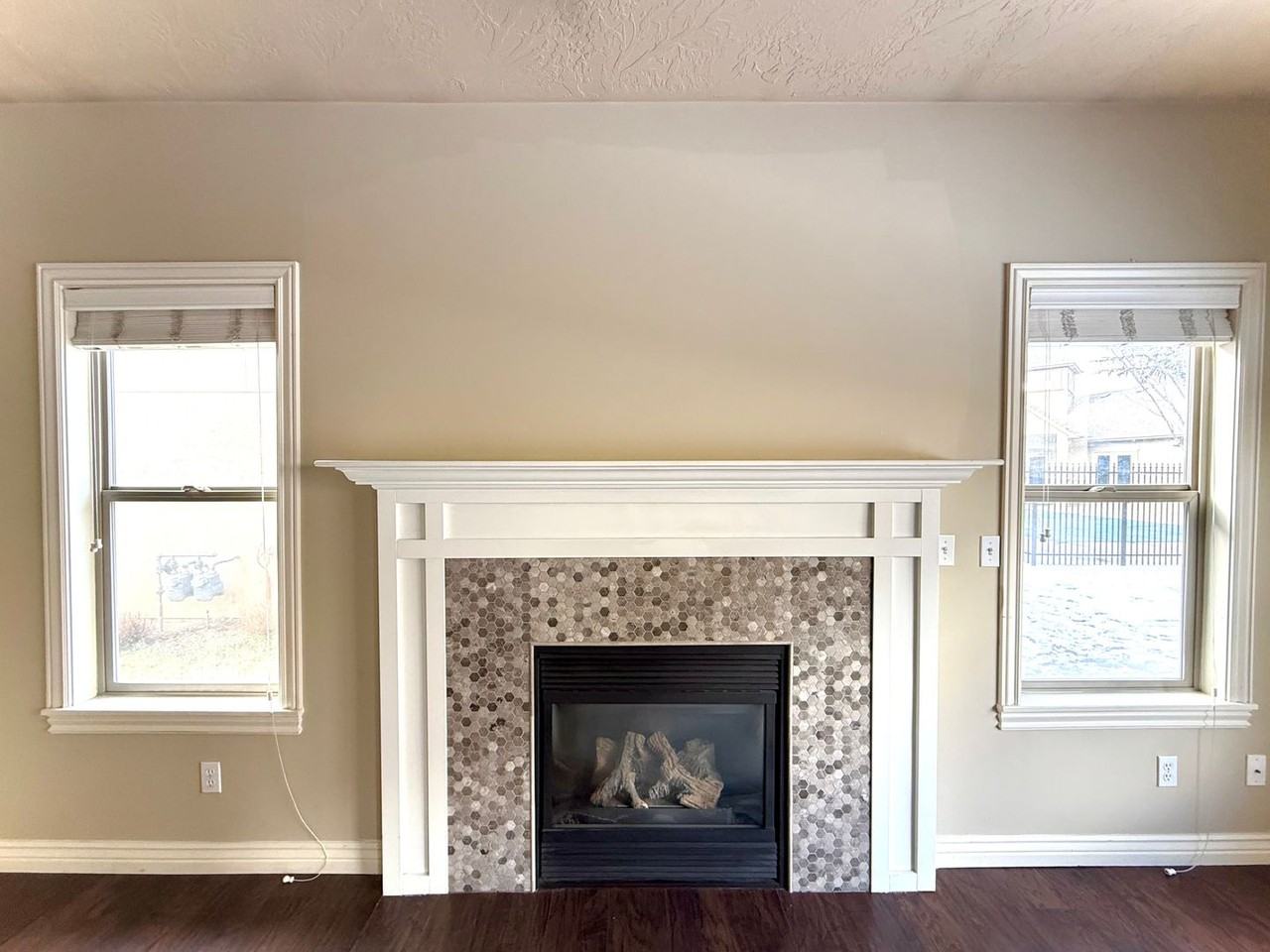 965 E 6795 S - Photo 5 of 38