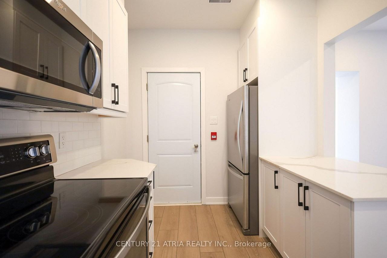 613 College Street #3 - Photo 6 of 27