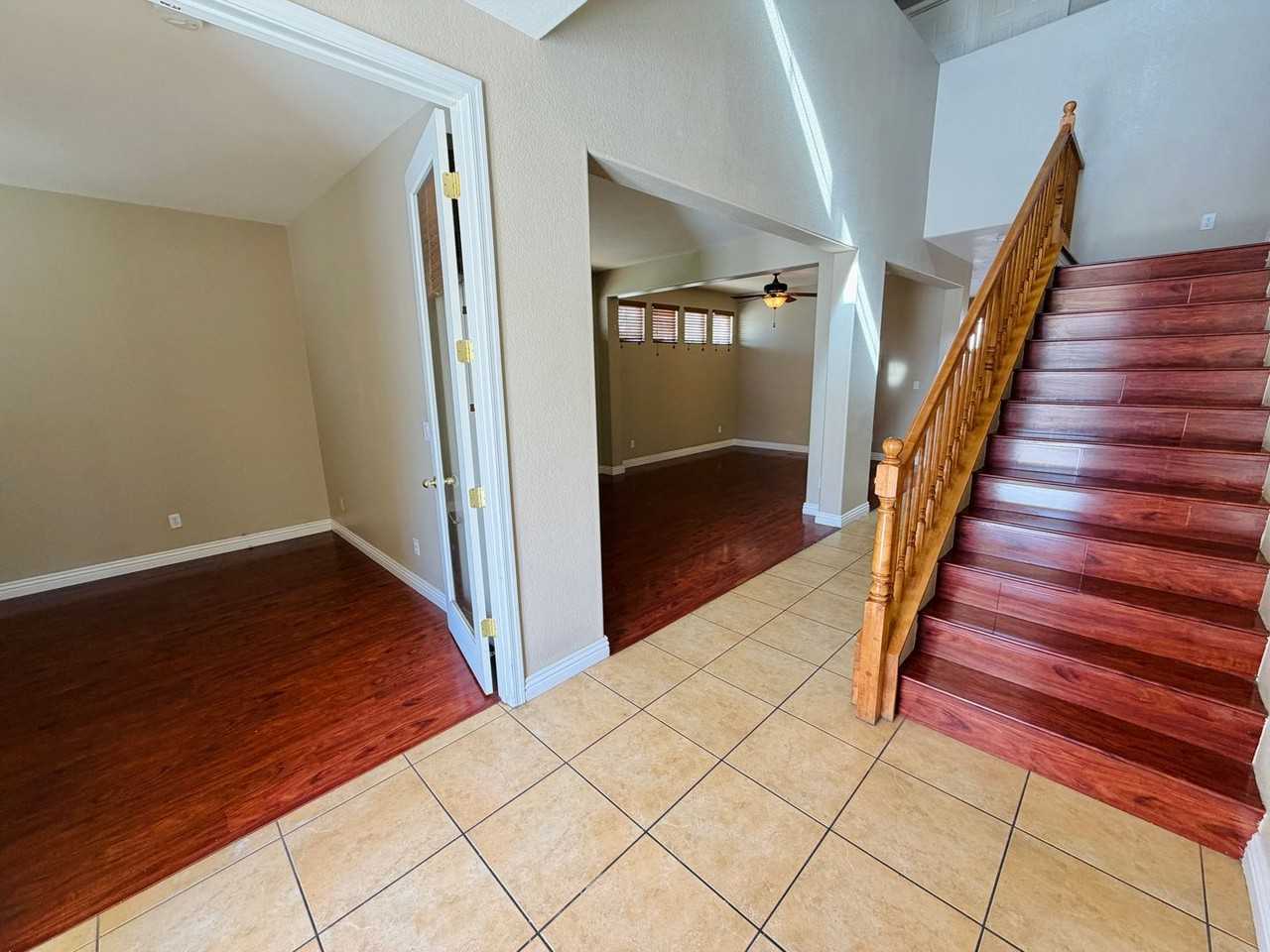 3378 Prow Ct - Photo 2 of 34