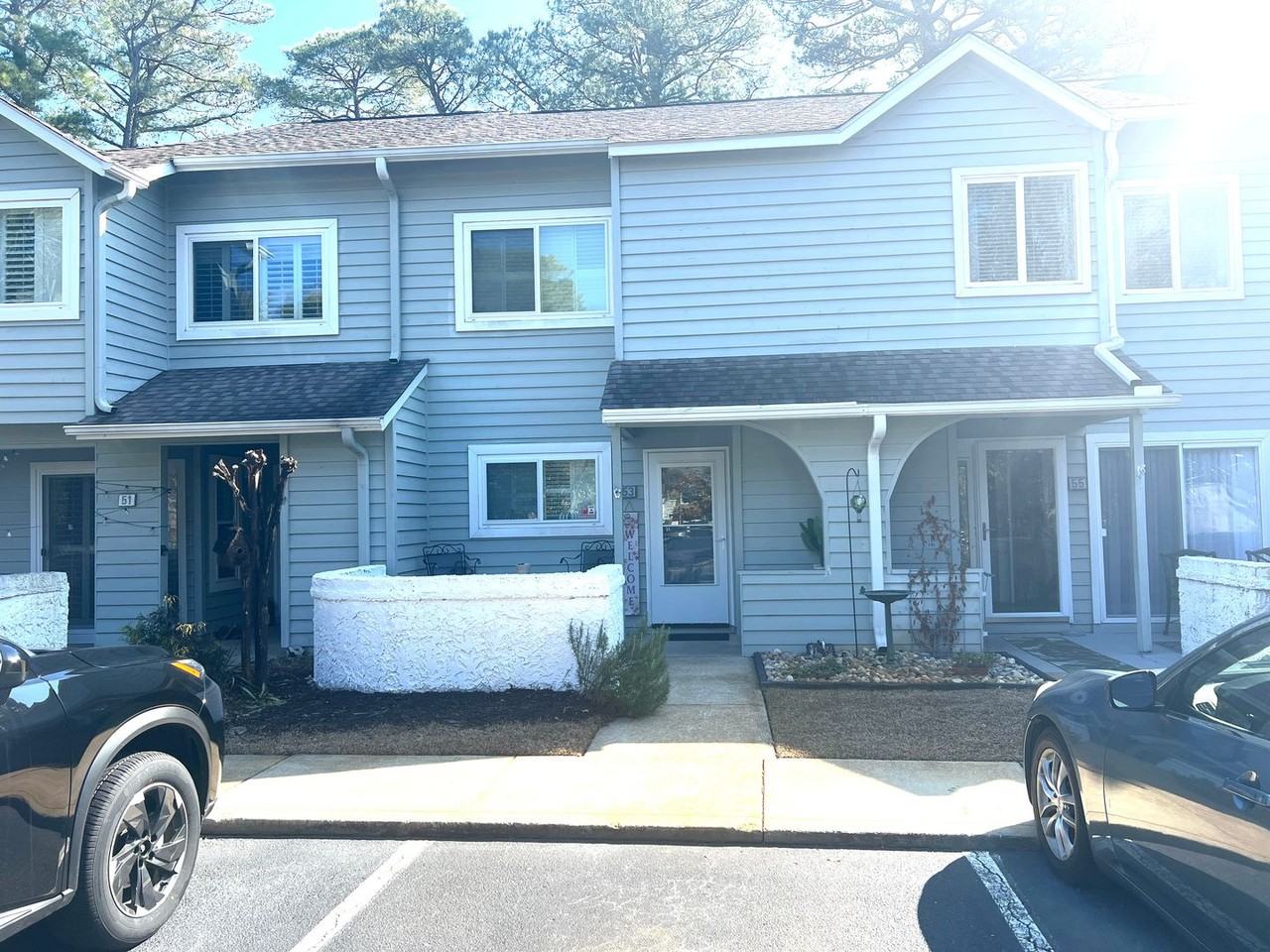 53 Shadow Moss Pl - Photo 3 of 28