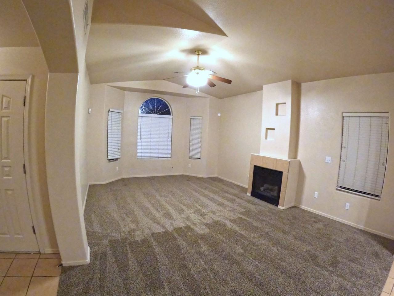 4550 Hillsboro Loop - Photo 2 of 35