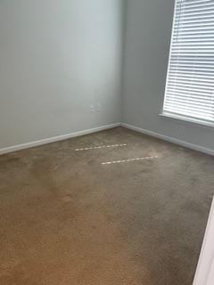 945 British Ln - Photo 3 of 15