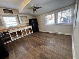 836 S Broadway Ave - Photo 1 of 1