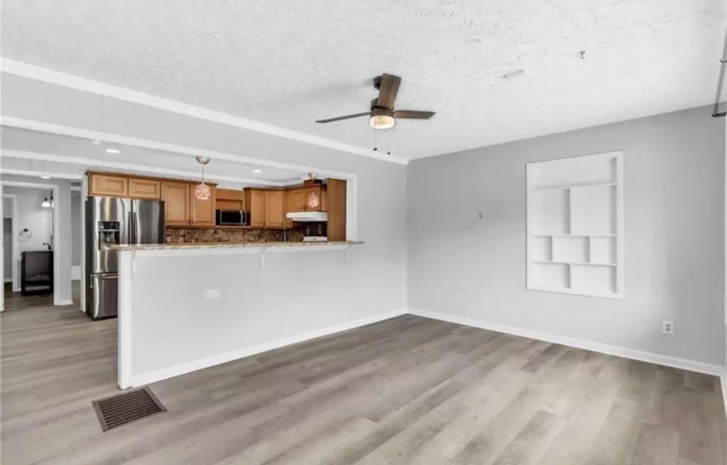 5409 S Sumac Cir - Photo 3 of 11