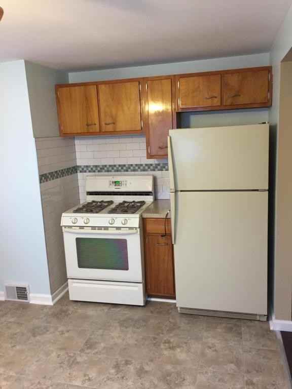 205 Argus Dr - Photo 5 of 6