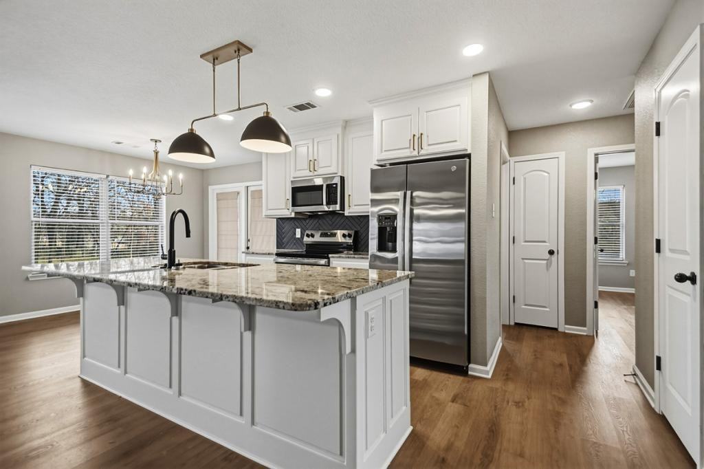 8908 Teetwood Rd - Photo 4 of 24