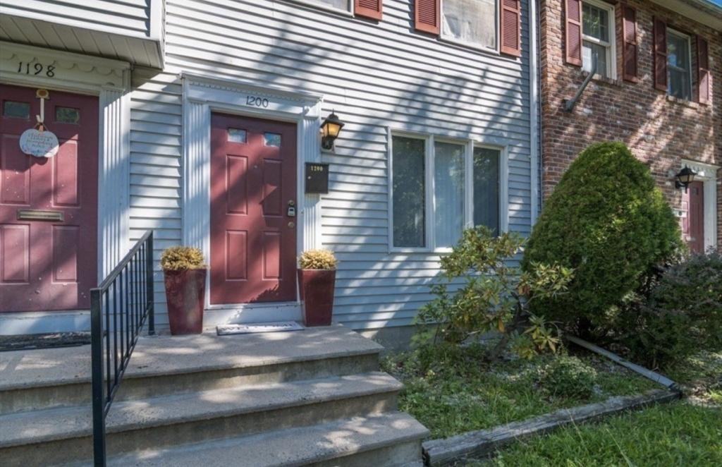 1200 Worcester St - Photo 2 of 28