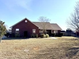 103 Fieldstone Dr - Photo 1 of 1