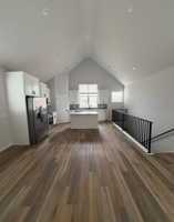 featured image of 513 W Dallas St