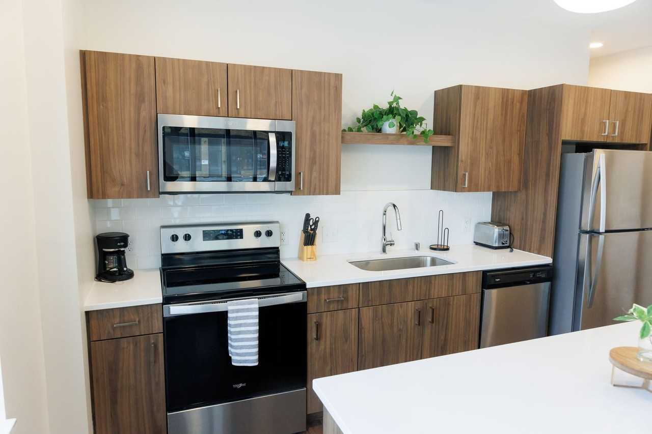 Discovery Point - Photo 3 of 7