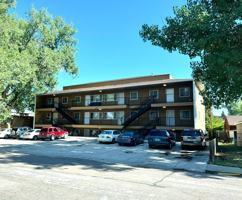 featured image of 1415 E Gibbon St