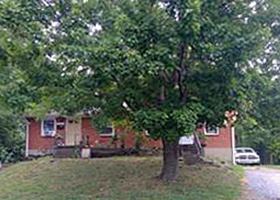 featured image of 1857 Chatsworth Dr