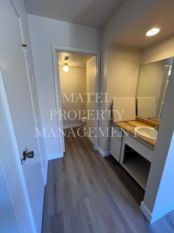 3700 Tully Rd #26 - Photo 4 of 10