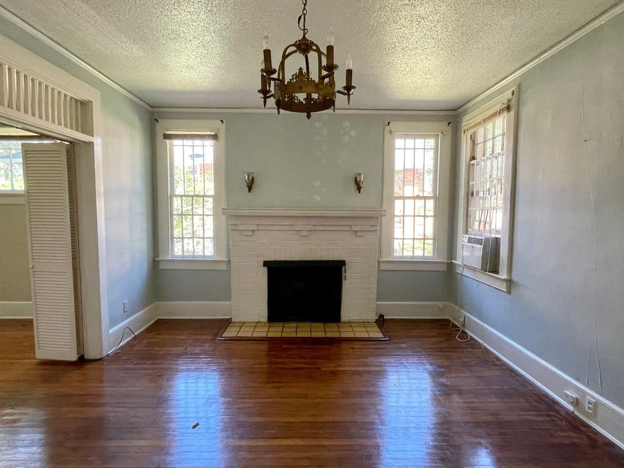 1513 King St - Photo 2 of 10