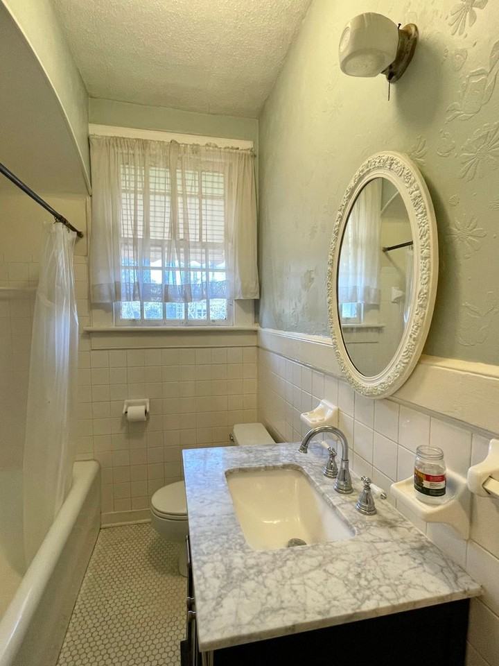 1513 King St - Photo 7 of 10