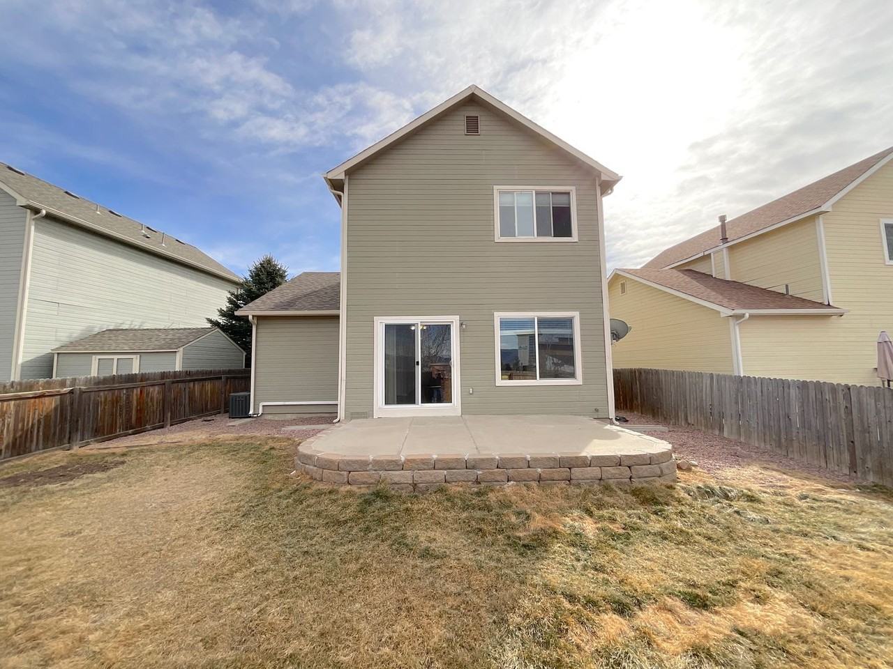 6354 Rockville Dr - Photo 4 of 30