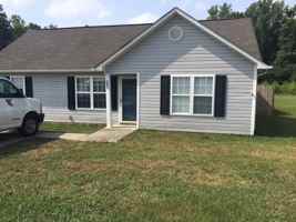 featured image of 1215 Helms Rd