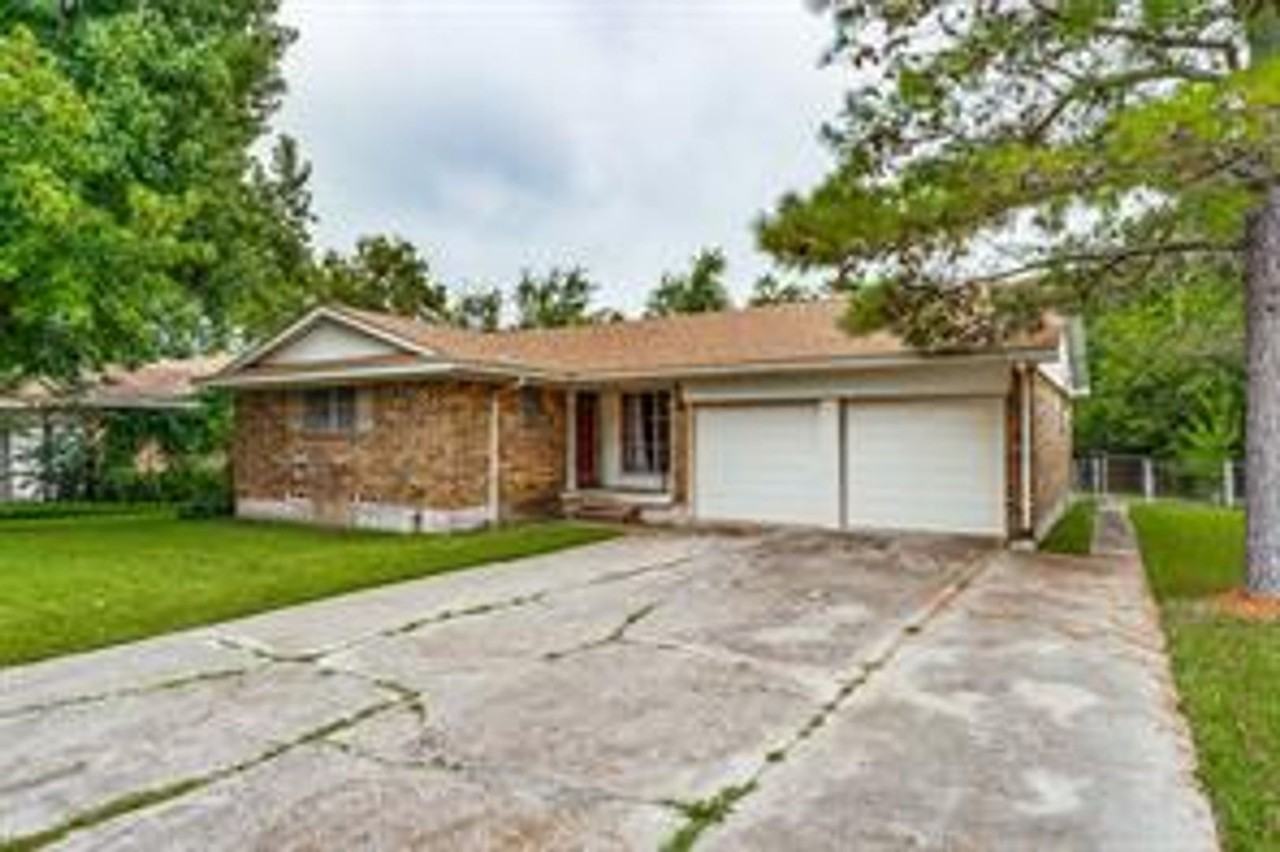 6706 Flamingo Rd - Photo 3 of 13