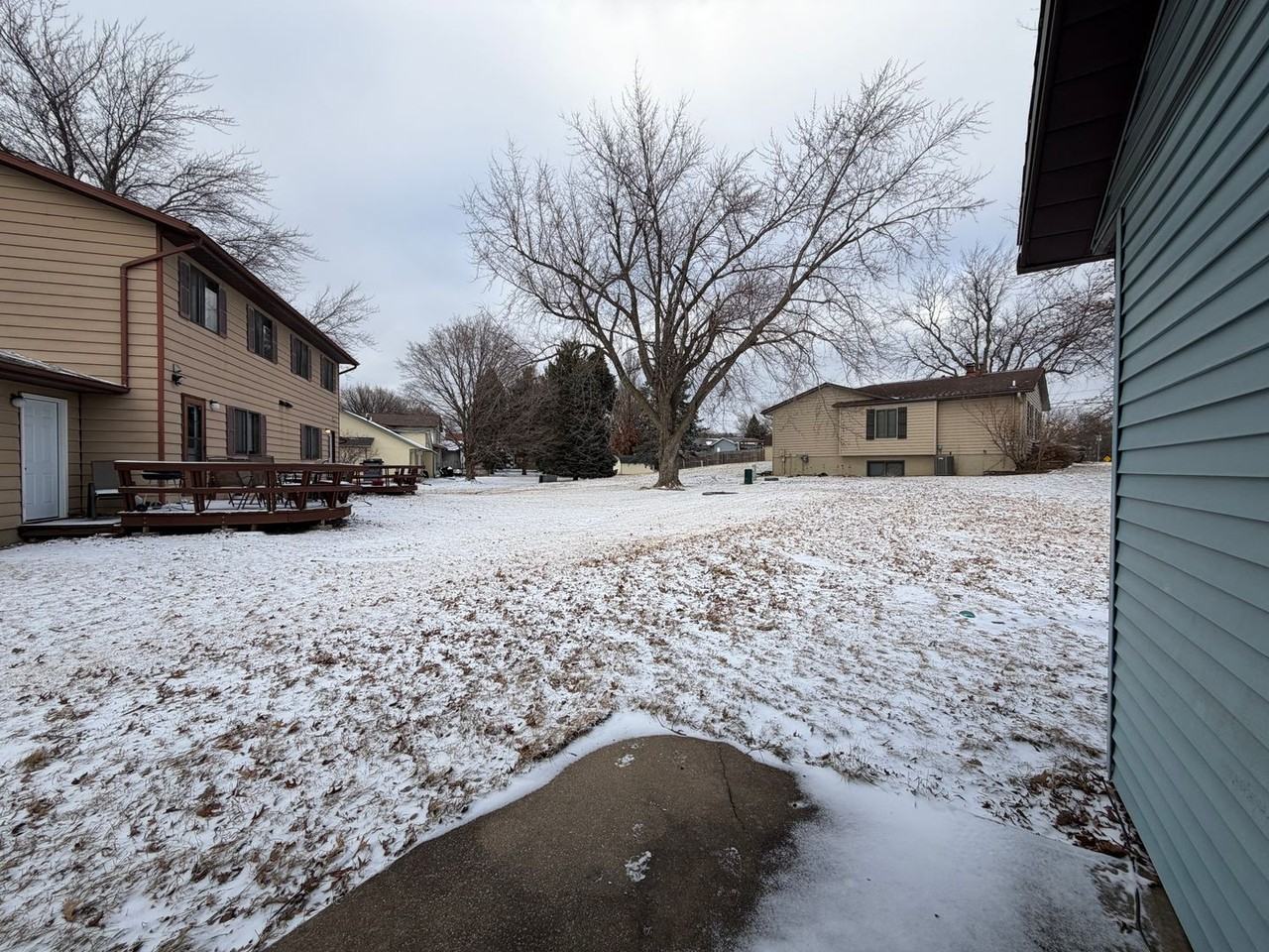 1302 Sunset St - Photo 6 of 16