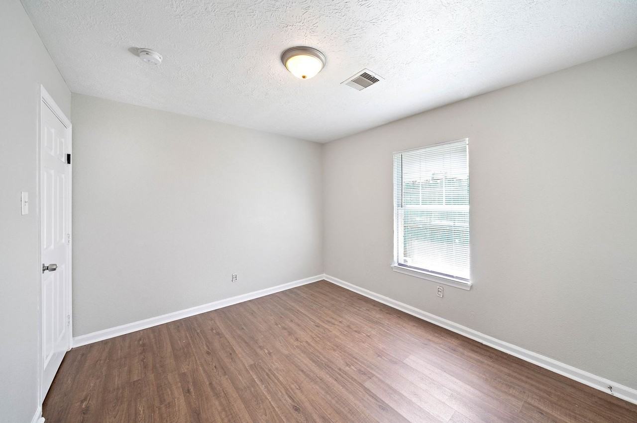 3224 Scotch Moss Ln - Photo 4 of 10