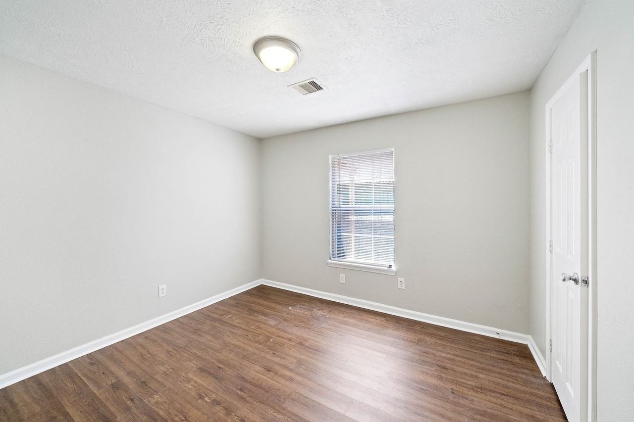 3224 Scotch Moss Ln - Photo 5 of 10