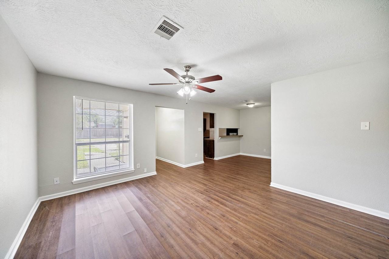 3224 Scotch Moss Ln - Photo 6 of 10