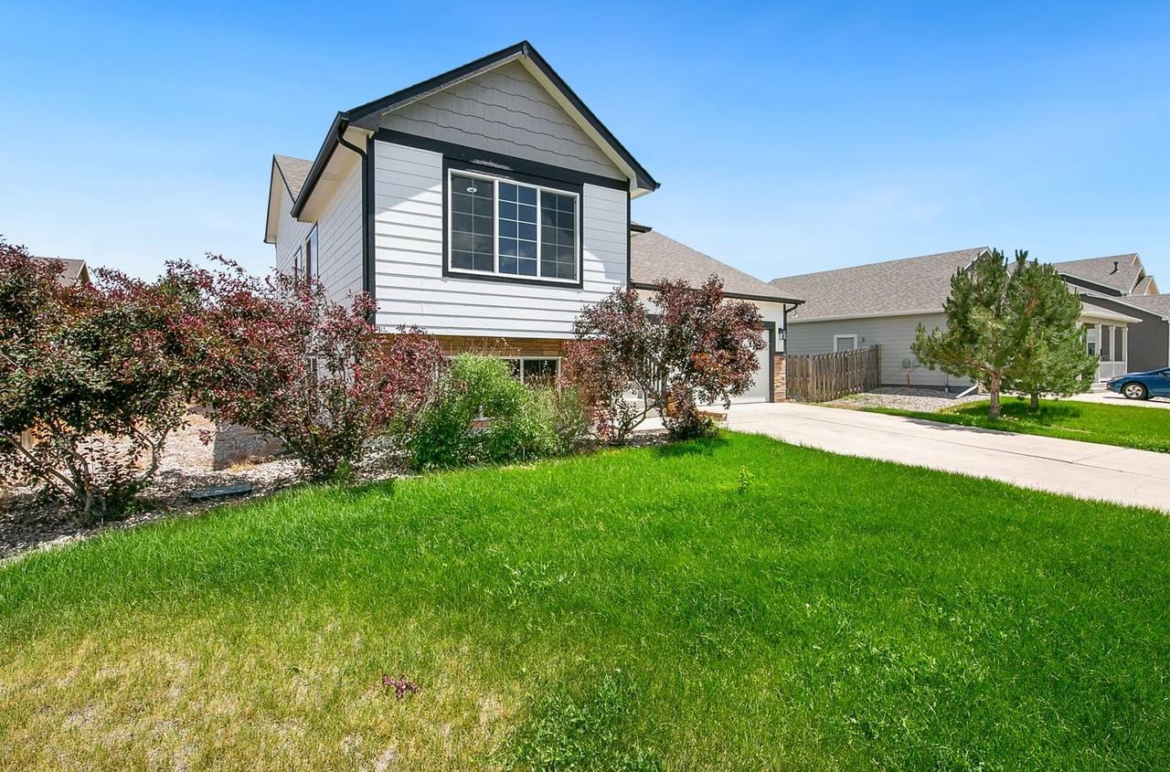 7346 Andover St - Photo 2 of 24