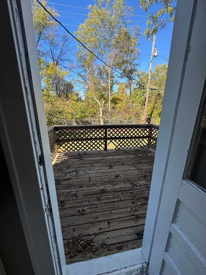 1414 S Monon Dr - Photo 6 of 18