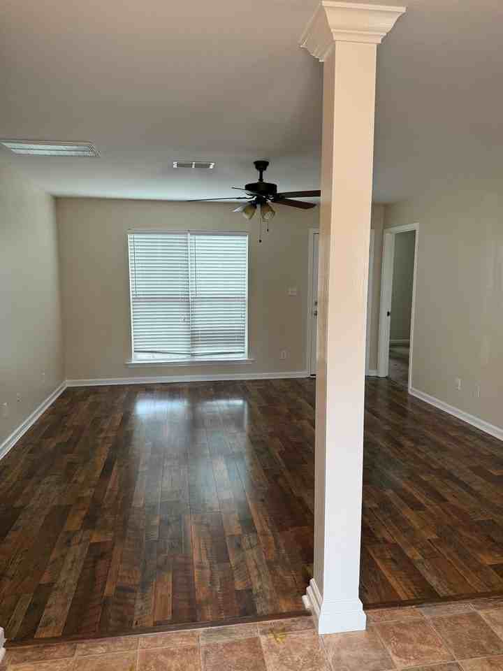 1240 Ball Park Ave Ne - Photo 5 of 15