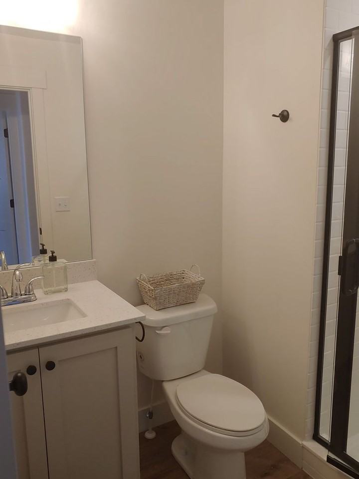 603 E 360 S - Photo 7 of 37