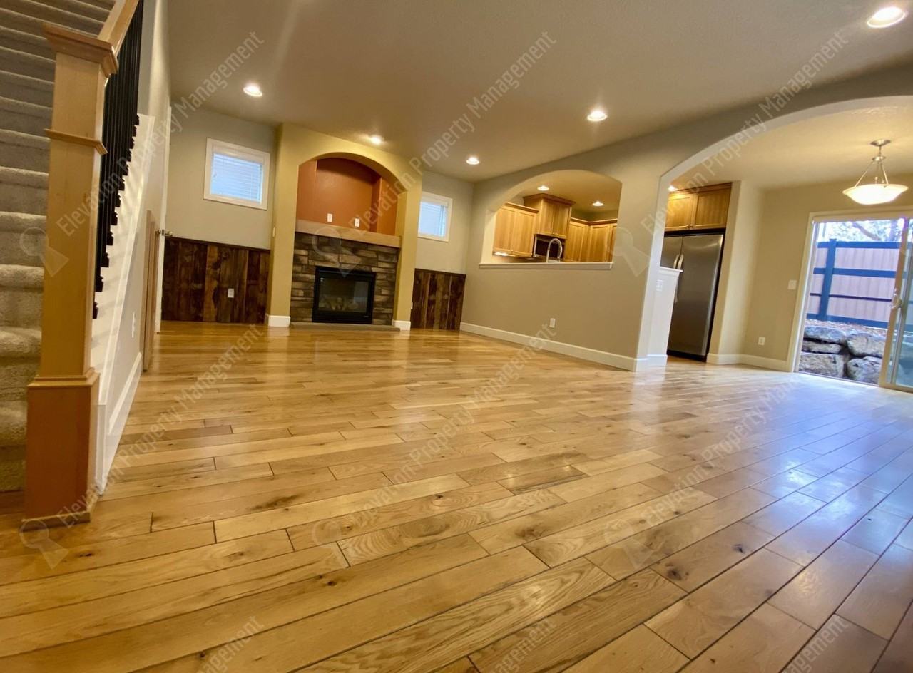 20281 Schaeffer Dr - Photo 6 of 28