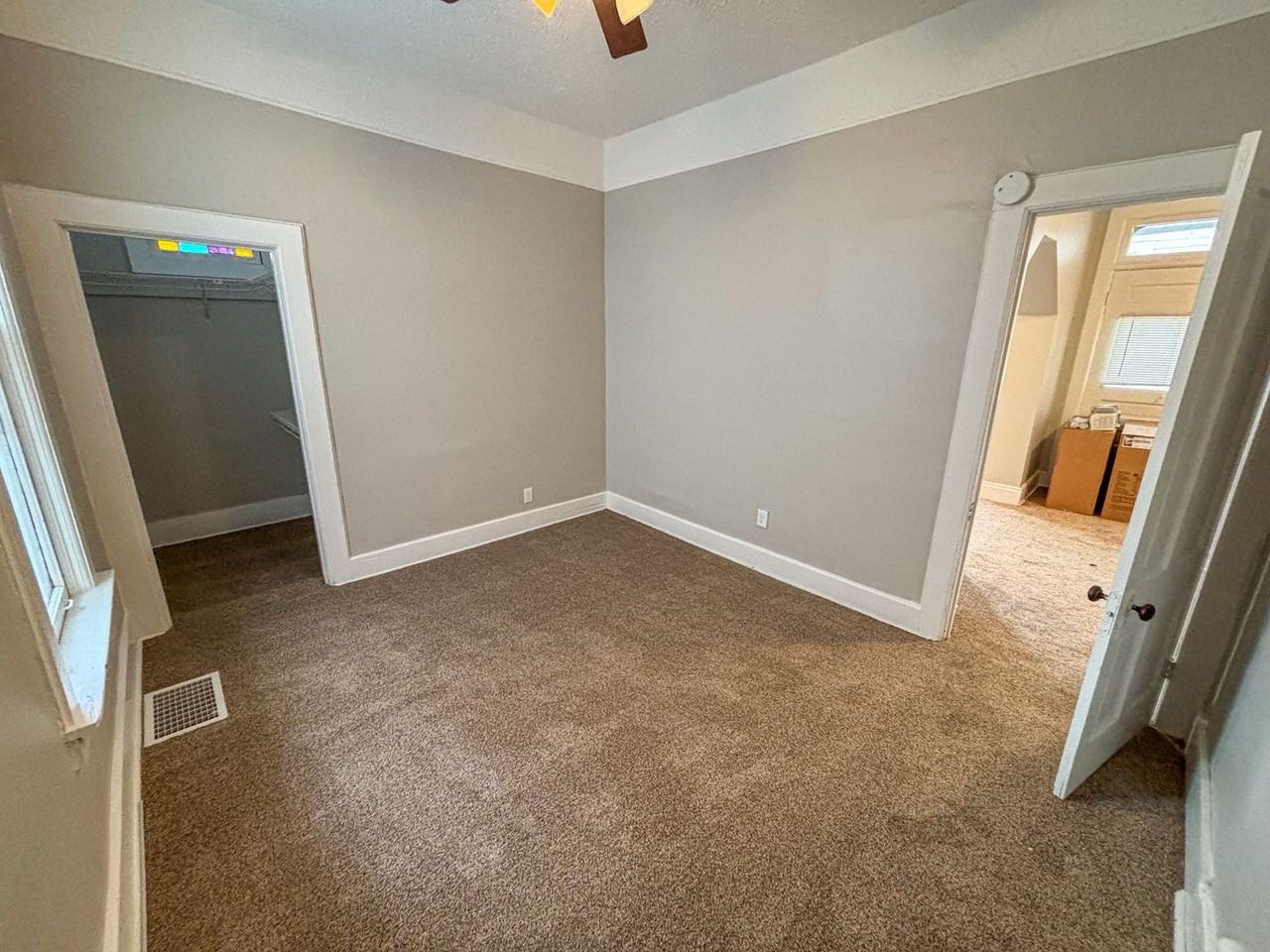 2214 S 15th St - Photo 5 of 9