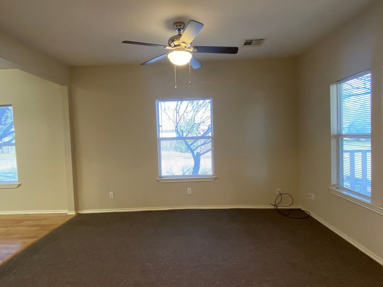 1302 S 21st St - Photo 3 of 25