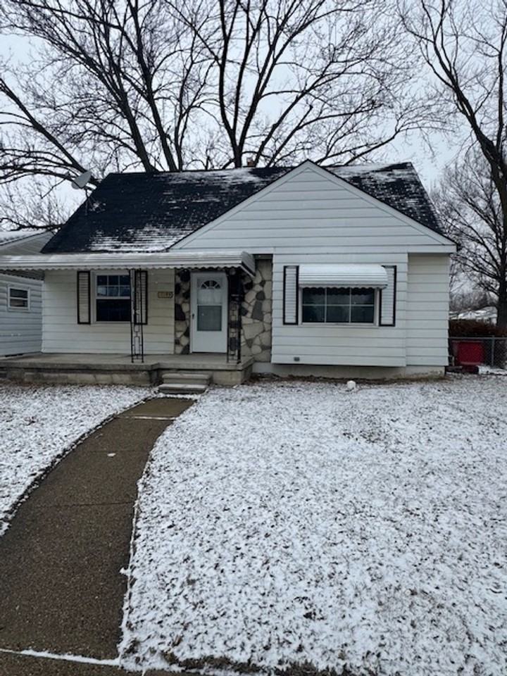 17399 E 12 Mile Rd - Photo 2 of 20