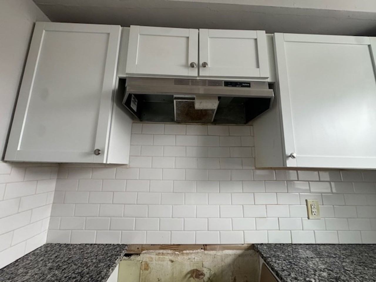 17399 E 12 Mile Rd - Photo 7 of 20